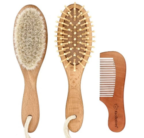 طقم مشط اطفال 3 قطعه  - Baby Comb and Brush 3-Piece Set
